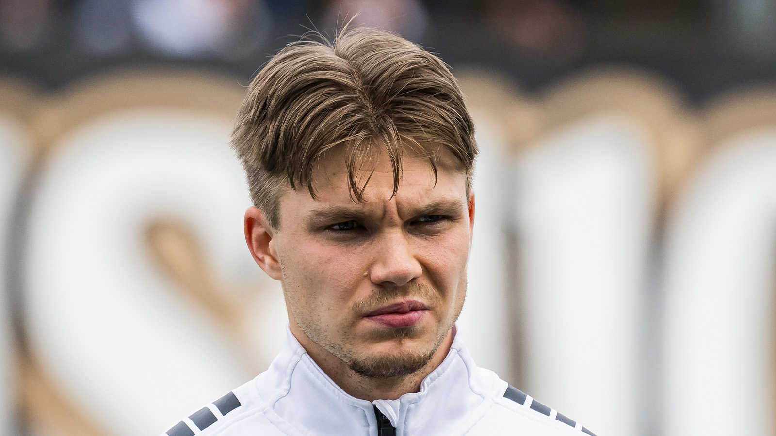 Officiellt: Gustav Berggren förlänger i IK Brage