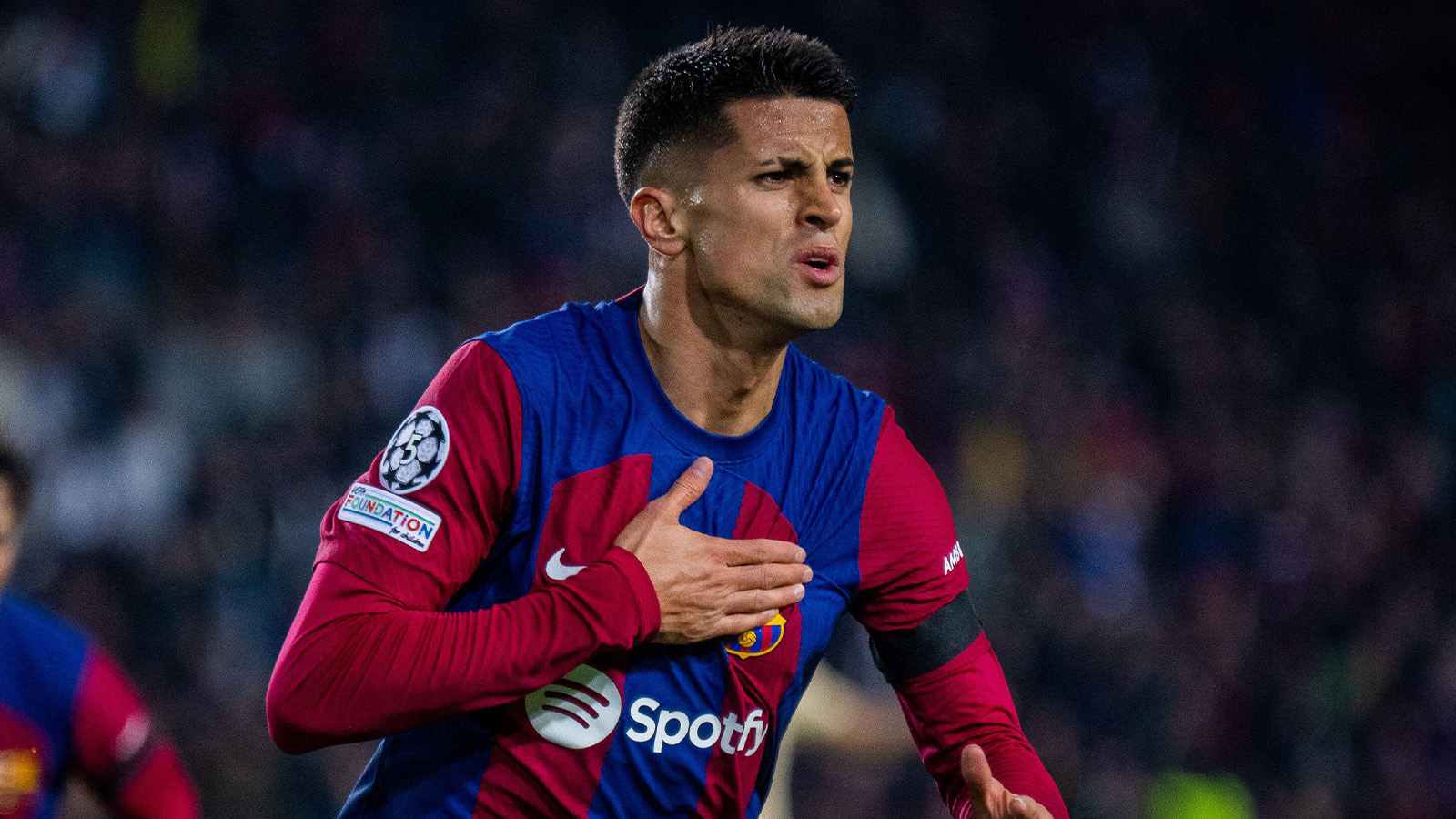 Klart: Barcelona värvar João Cancelo