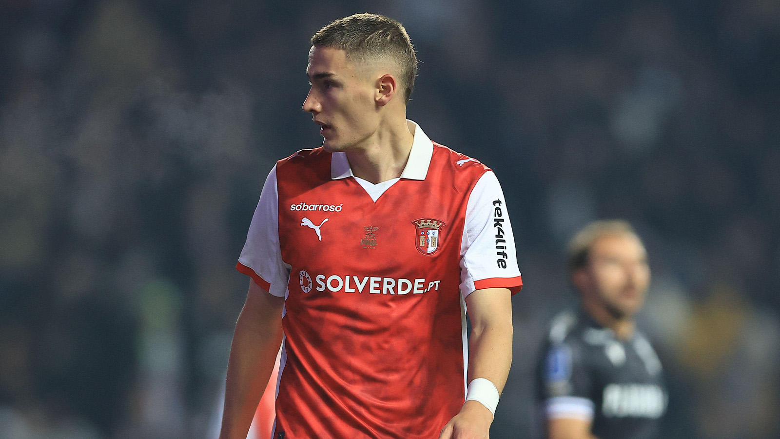 Lagerbielke fick syna det röda mot Tondela