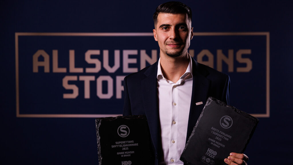 251119 Brages Amar Muhsin poserar för ett porträtt med priset för Årets forward i Superettan under Allsvenskans Stora Pris den 19 november 2025 i Stockholm.
