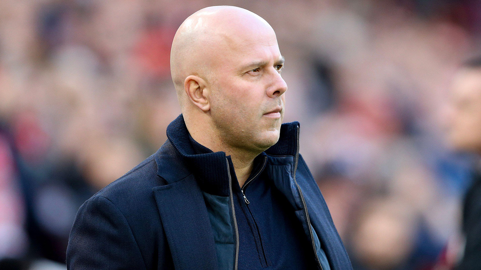 Arne Slot: ”Tror jag tränar Liverpool nästa säsong”