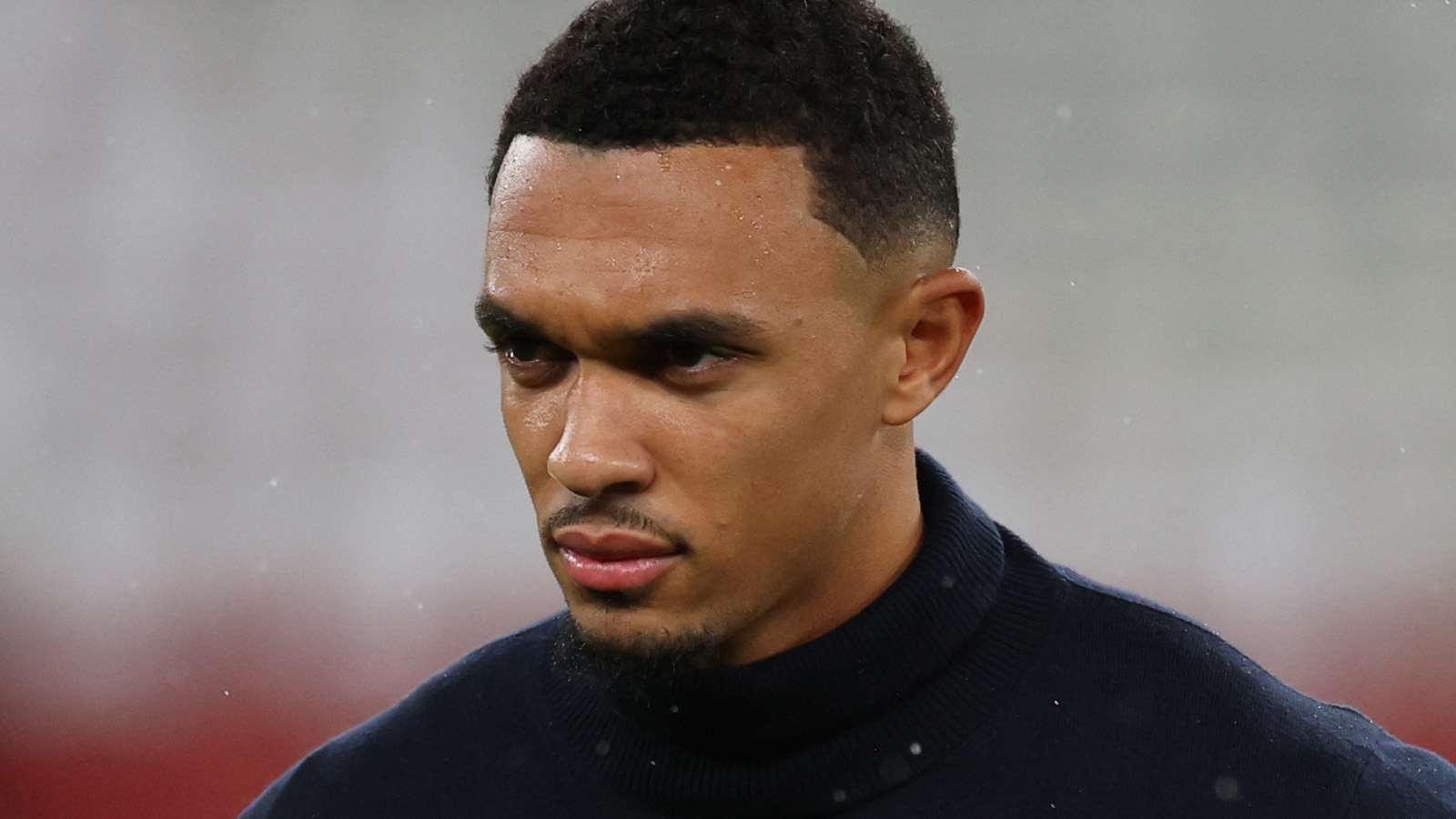 Uppgifter: Alexander-Arnold lämnar inte Real Madrid