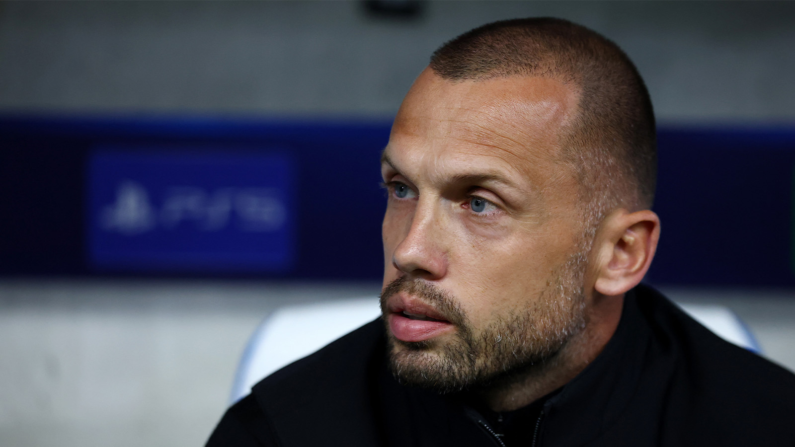 Uppgifter: Heitinga lämnar Tottenham – efter 33 dagar