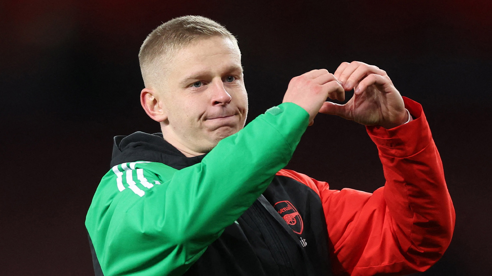 Klart: Zinchenko lämnar Arsenal permanent
