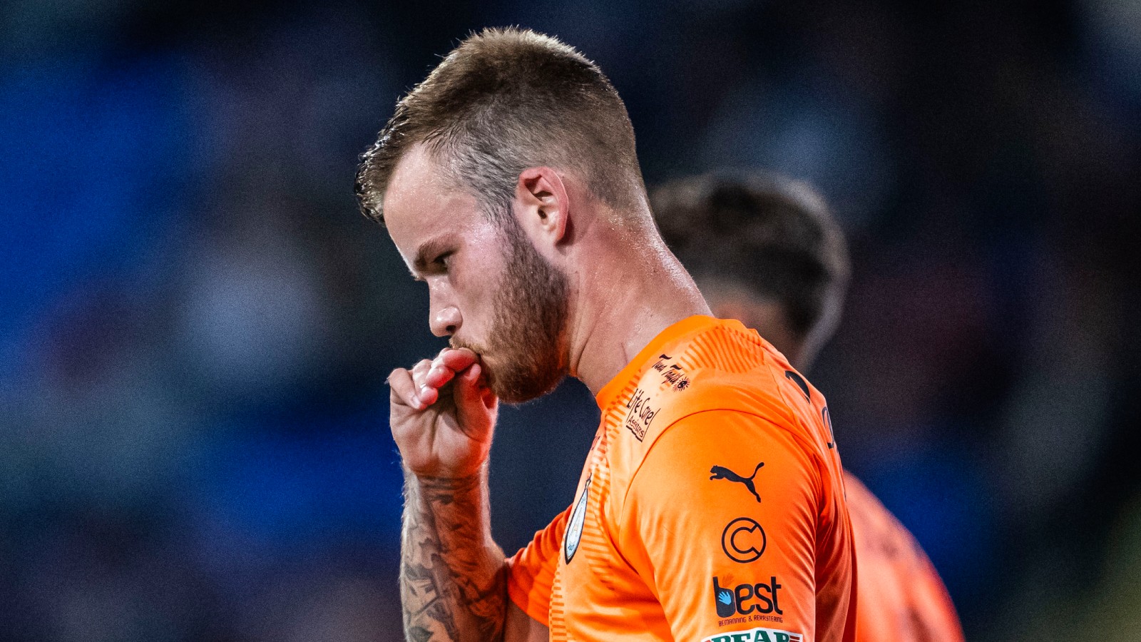 AVSLÖJAR: Flera klubbar vill ha Robin Sundgren