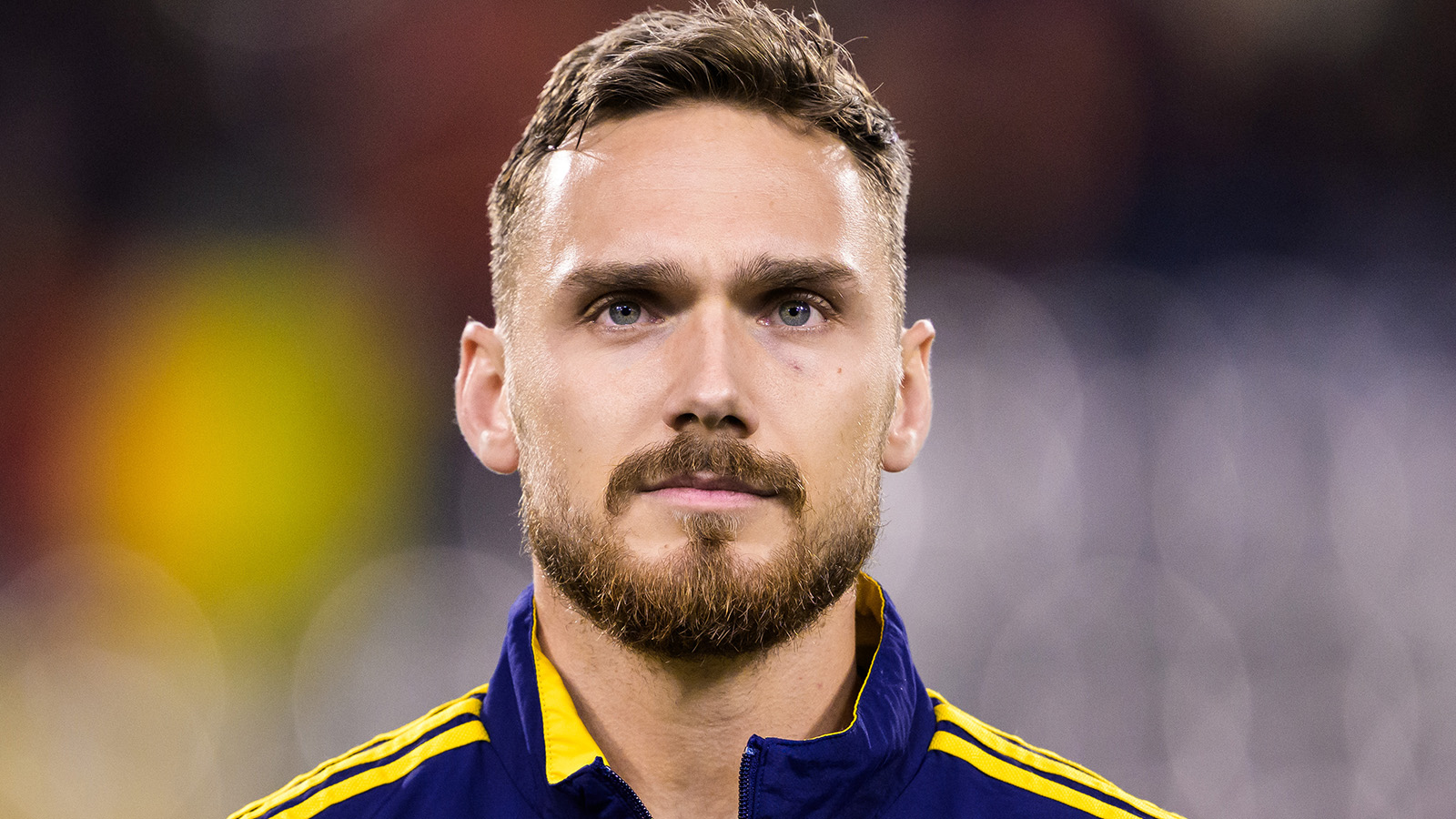 Smällen: Wahlqvist Egnell knäskadad