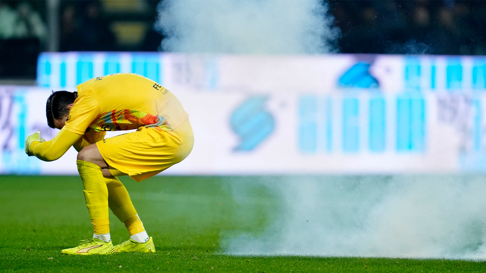 Skandalscener i Serie A – Audero träffad av pyroteknik