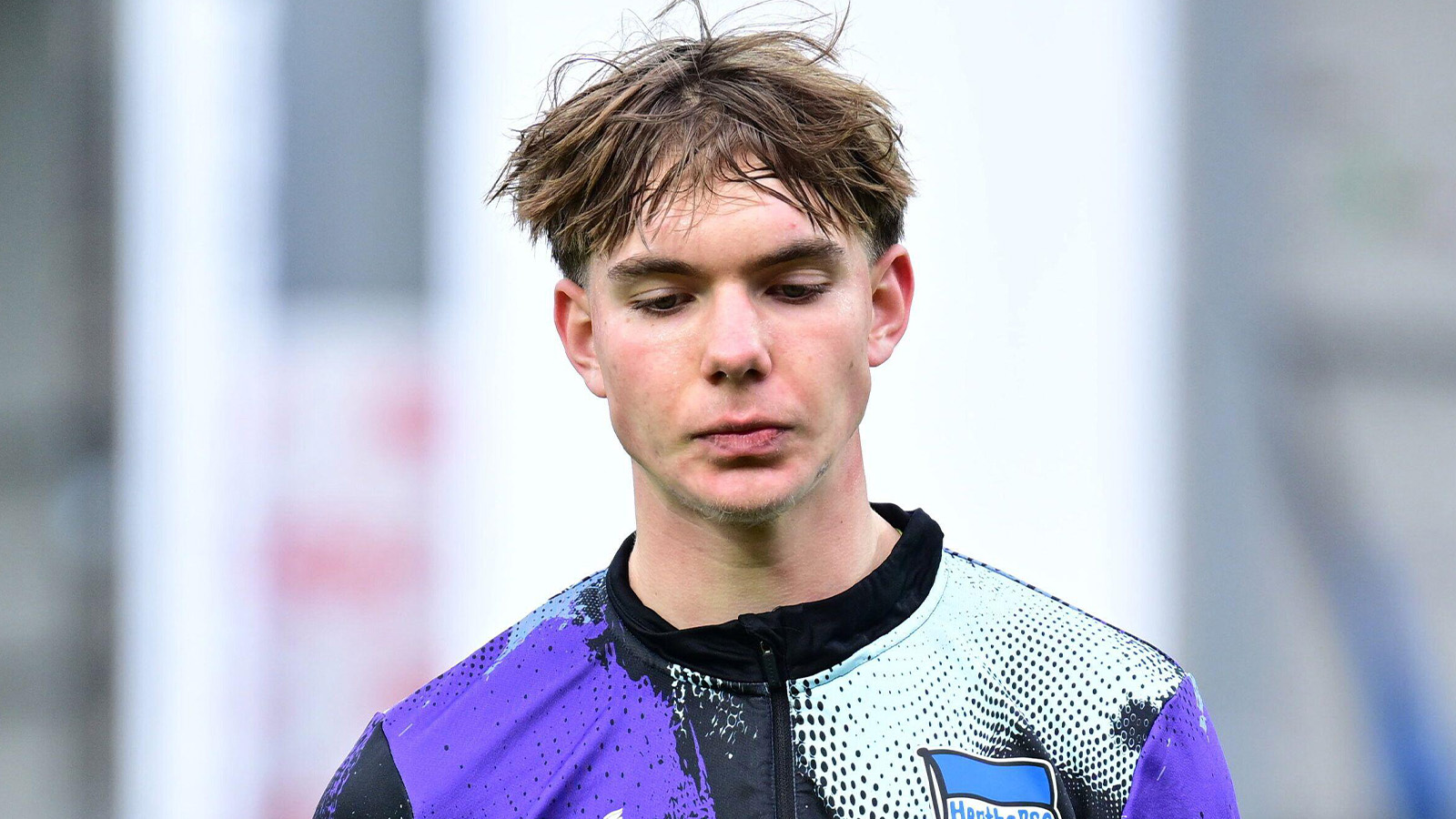 Uppgifter: Eichhorn jagas av flera klubbar