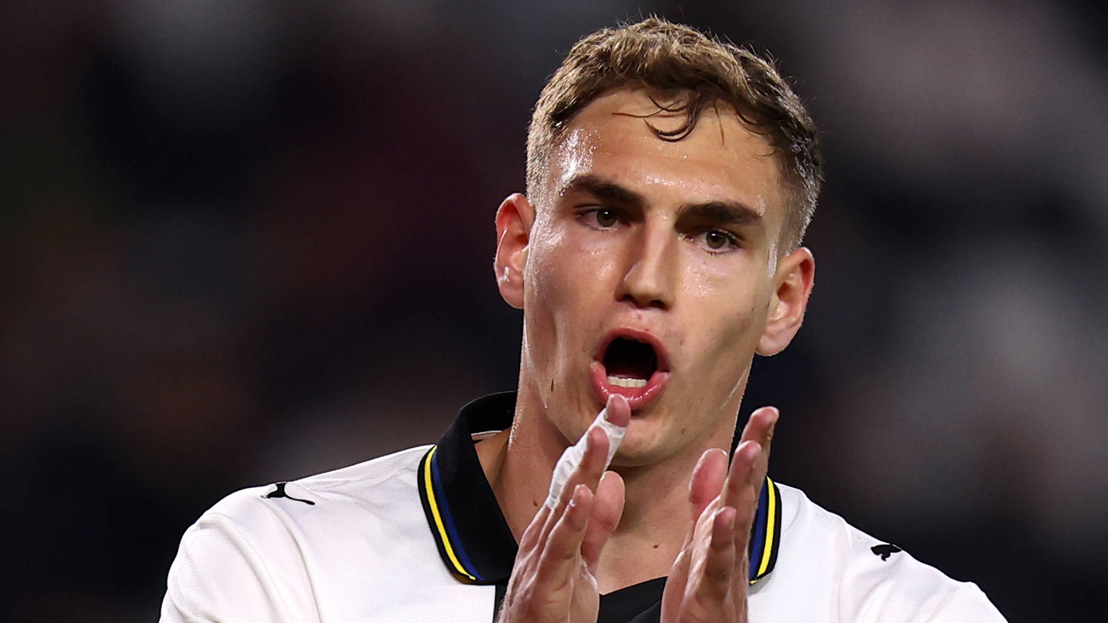 Uppgifter: Pellegrino följs av storklubbar