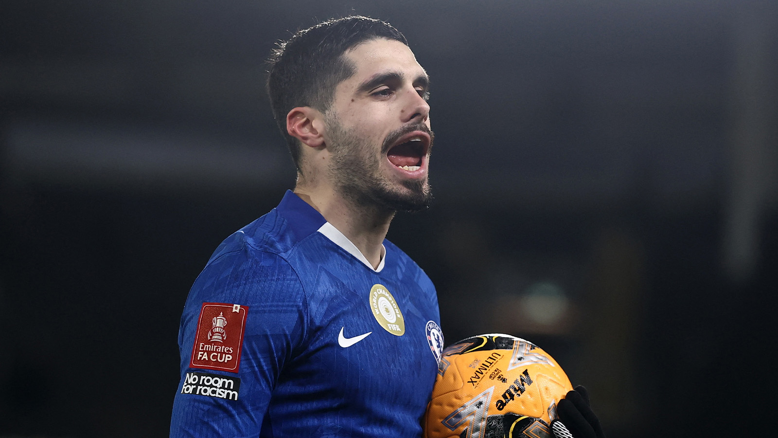 Efter utvisningen – Pedro Neto stängs av ytterligare