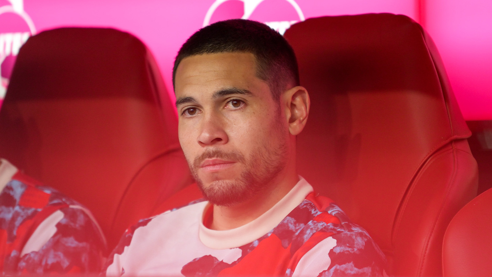 Klart: Raphaël Guerreiro lämnar Bayern Müncen