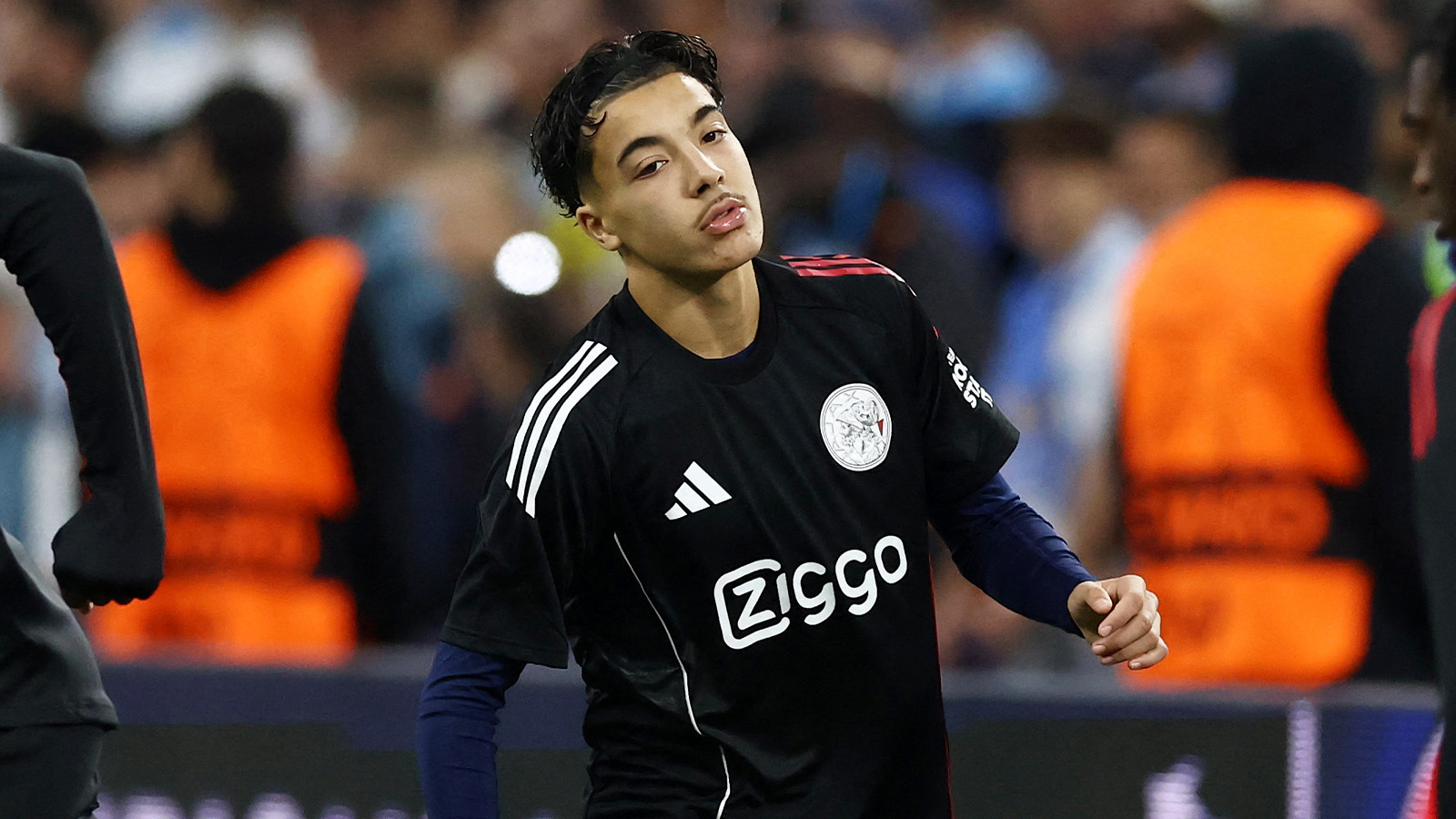 Uppgifter: Bounida väljer Marocko