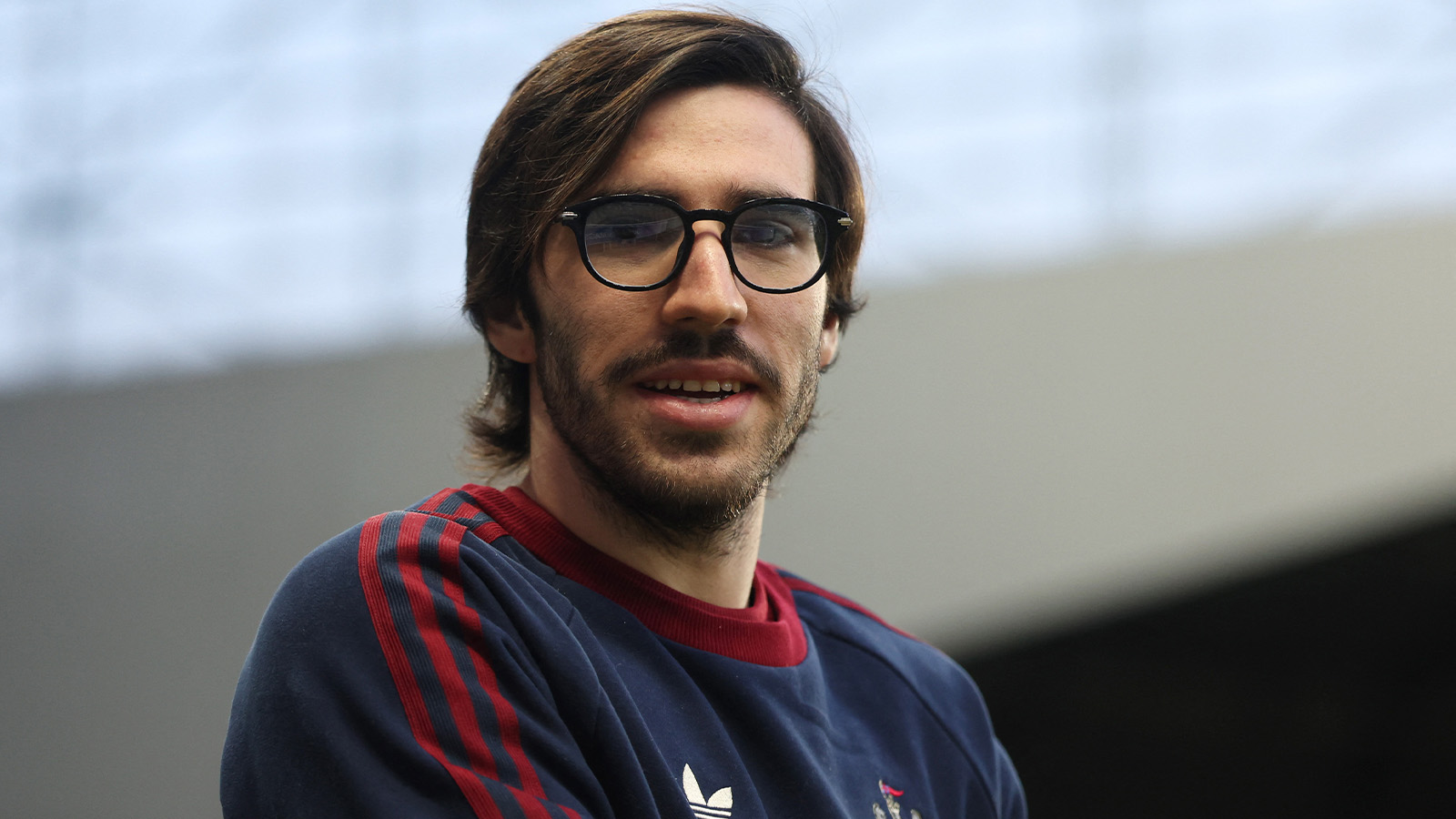 Italiens oro: Tonali ut skadad