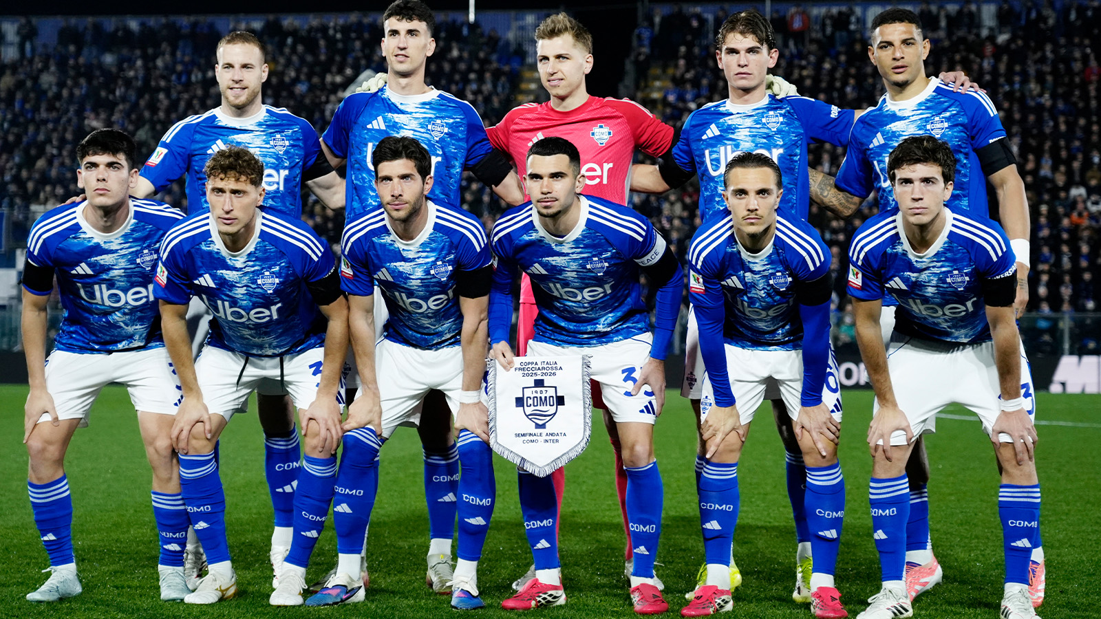 Uppgifter: Como vill förlänga med målvakten