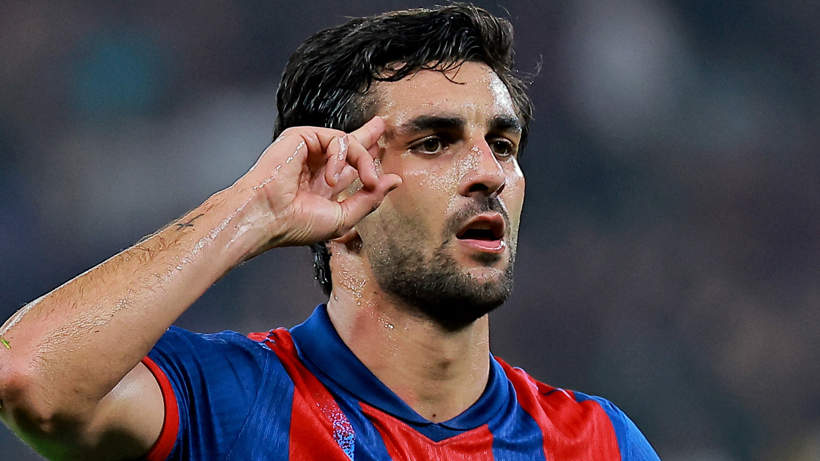 Uppgifter: Arsenal och United följer Barça-stjärnan