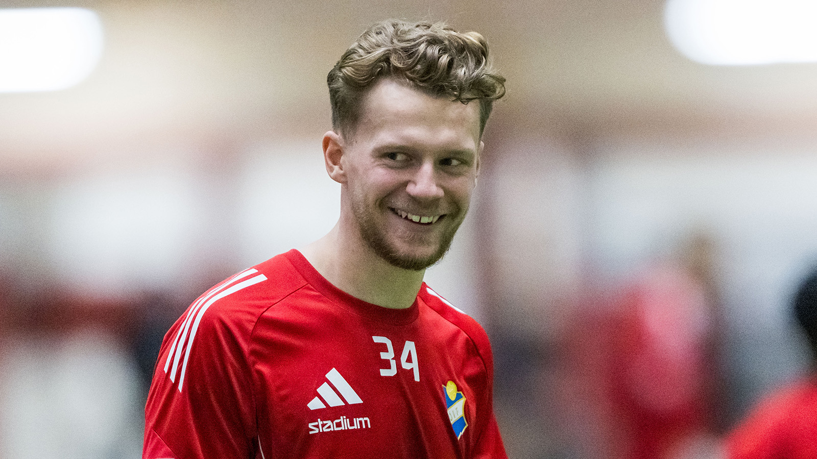 Klart: Öster bryter med Joel Voelkerling Persson