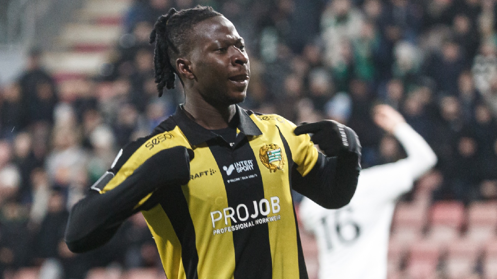 TRE PUNKTER: ”Borde vara skraja – ser oförskämt väloljade ut”