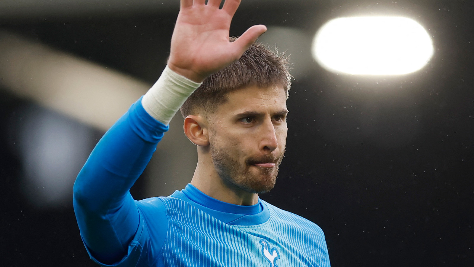 Beskedet: Tottenham-keepern skadad – tvingas till operation