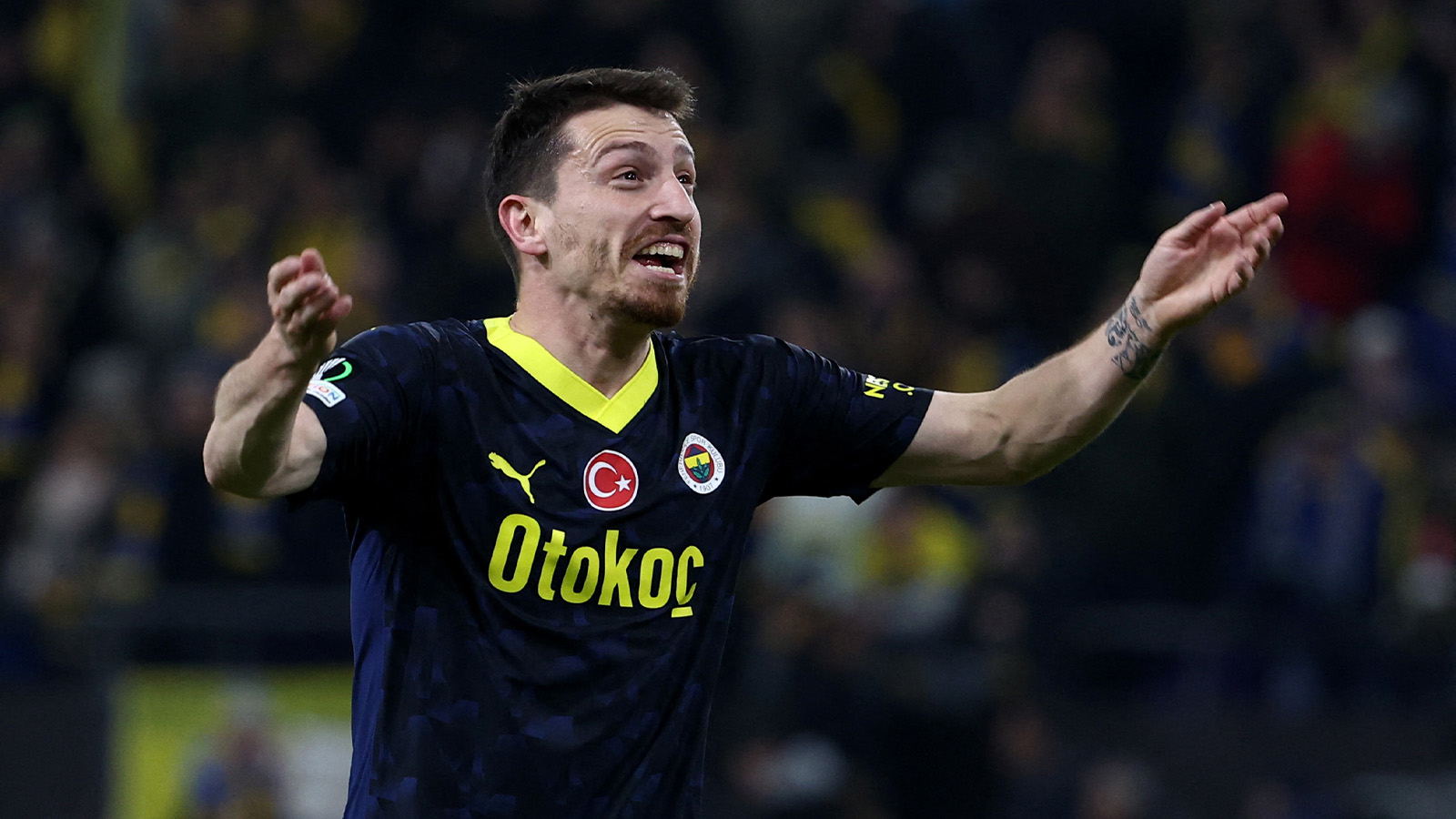 Fenerbahçes Yandaş blir avstängd i ett år