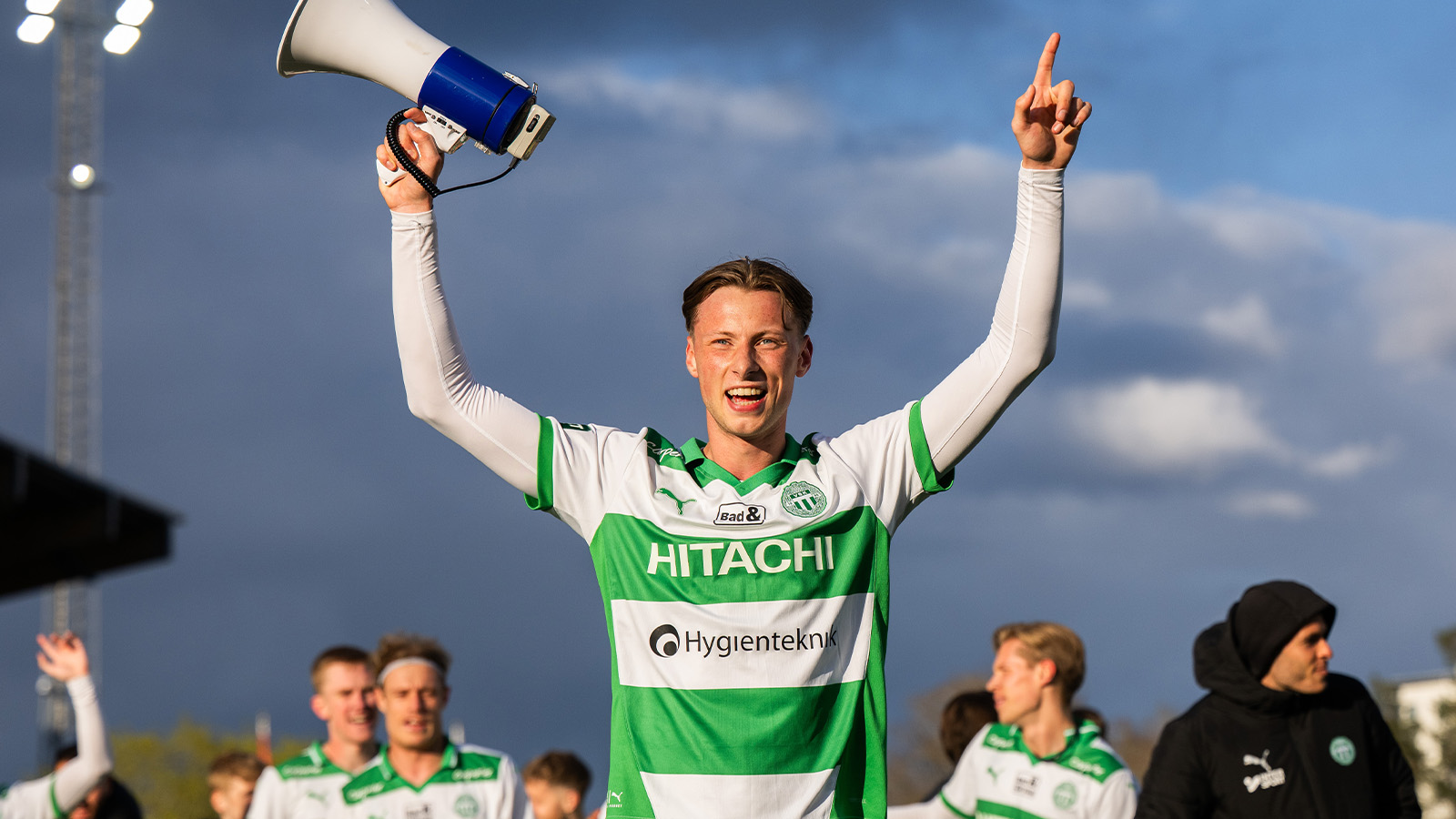 Philip Bonde hjälte när VSK bortaslog Brommapojkarna