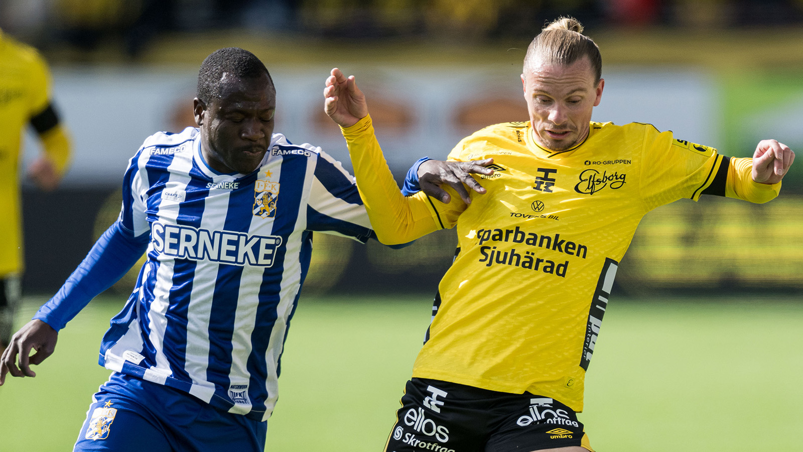 JUST NU: Blåvitt-forwarden skjuter i stolpen