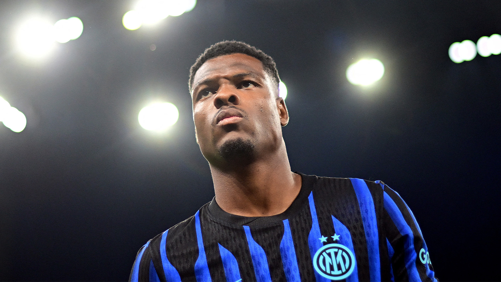 Uppgifter: Liverpool visar fortsatt intresse för Dumfries