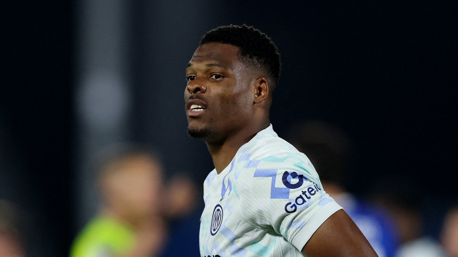 Uppgifter: Flera storklubbar intresserade av Dumfries