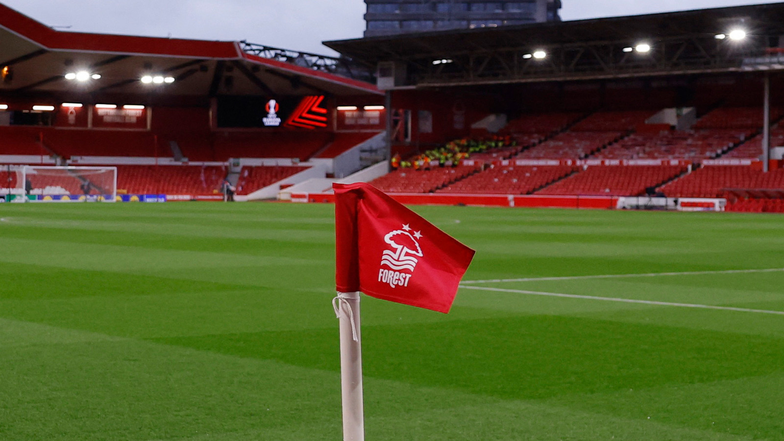 Uppgifter: Dortmund leder jakten på Kanté