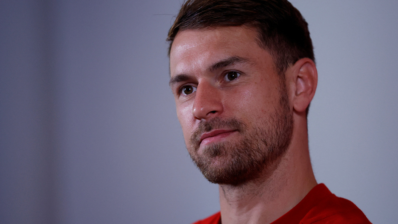 Officiellt: Förre Arsenal-ikonen avslutar karriären