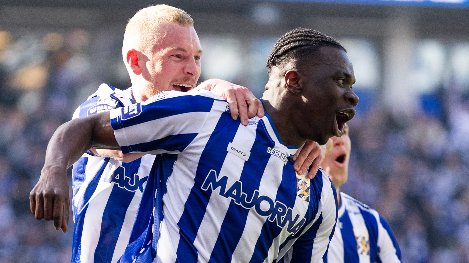 Blåvitt tar ledningen i derbyt – Yeboah med läcker cykelspark