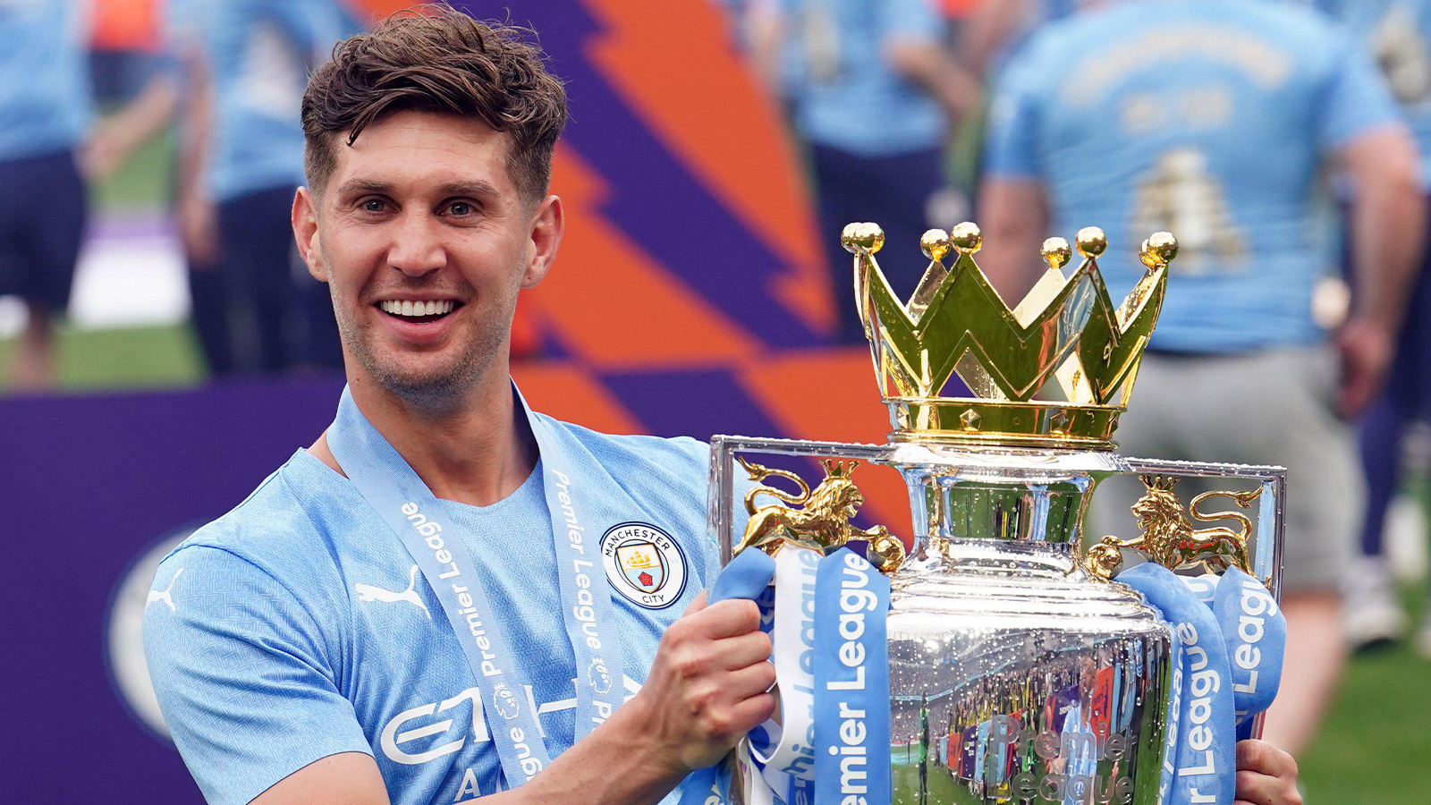 Klart: Lämnar City – med nära 300 matcher för klubben