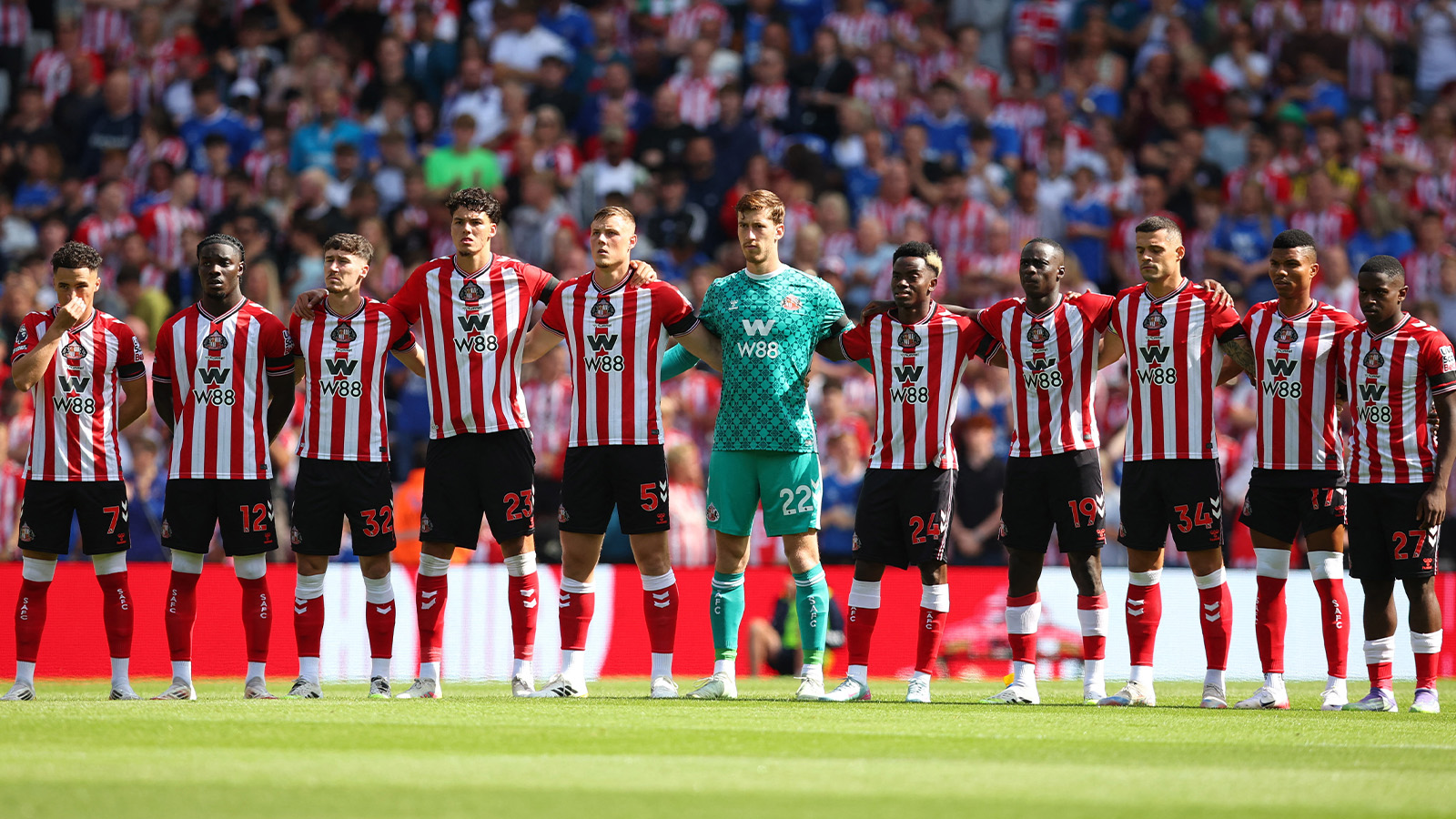 Slående siffror – rekordmånga utlänningar i Premier League