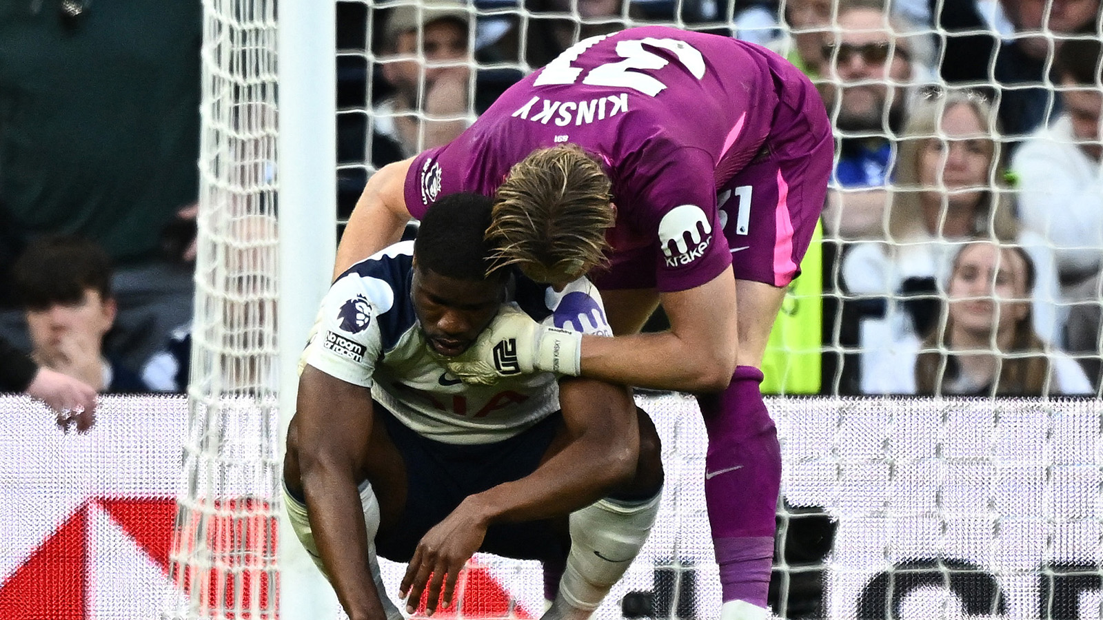 Ny kalldusch för Spurs – tappade segern i 95:e