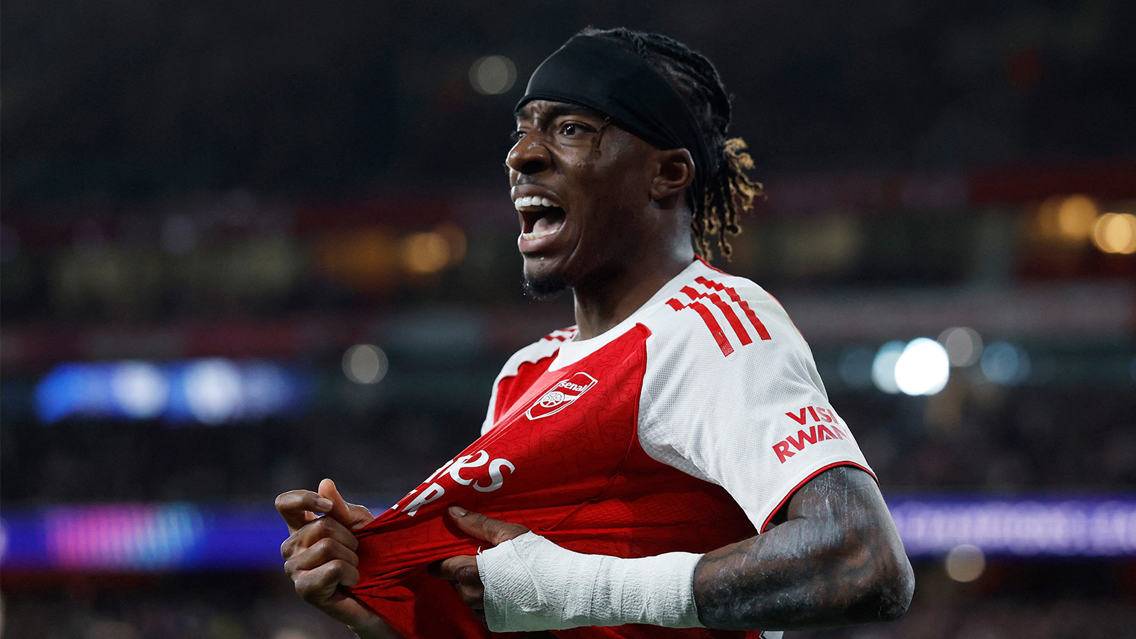 Nytt bakslag för Arsenal: Madueke utgick skadad