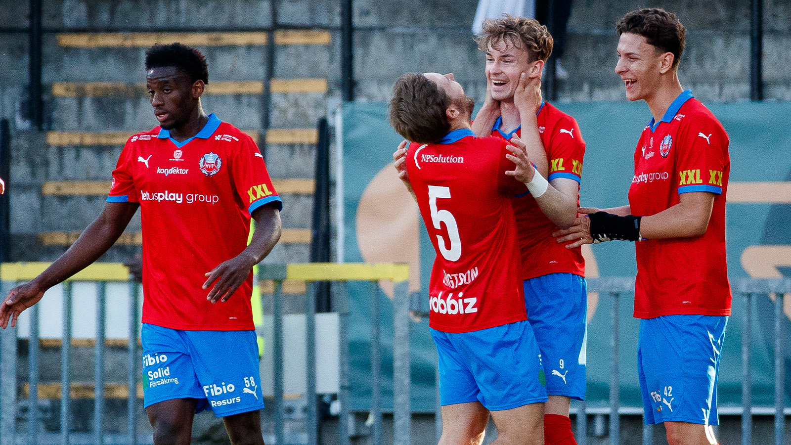 JUST NU: Helsingborg i ledning – rött kort för ÖSK