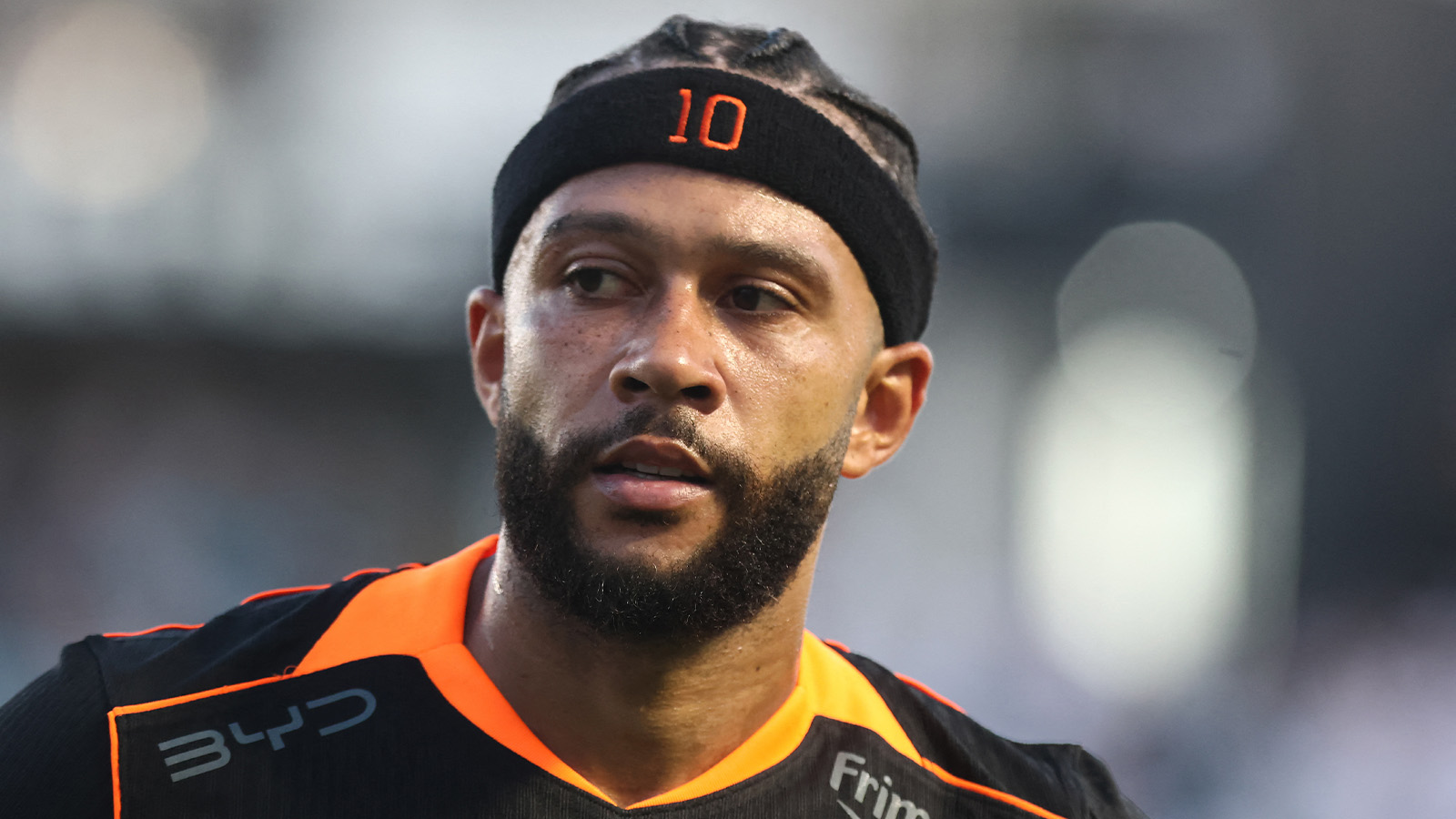 Memphis Depay kan missa VM – skadan kan sätta stopp