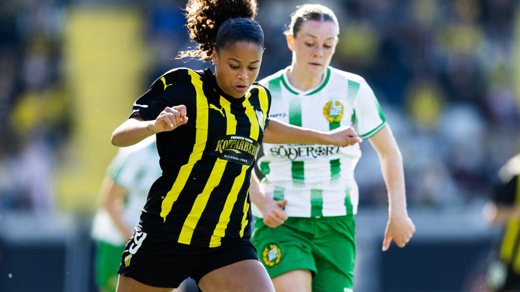 Felicia Schröder från BK Häcken och Sofia Reidy från Hammarby IF under finalen i UEFA Women’s Europa Cup mellan Häcken och Hammarby den 1 maj 2026 i Göteborg.