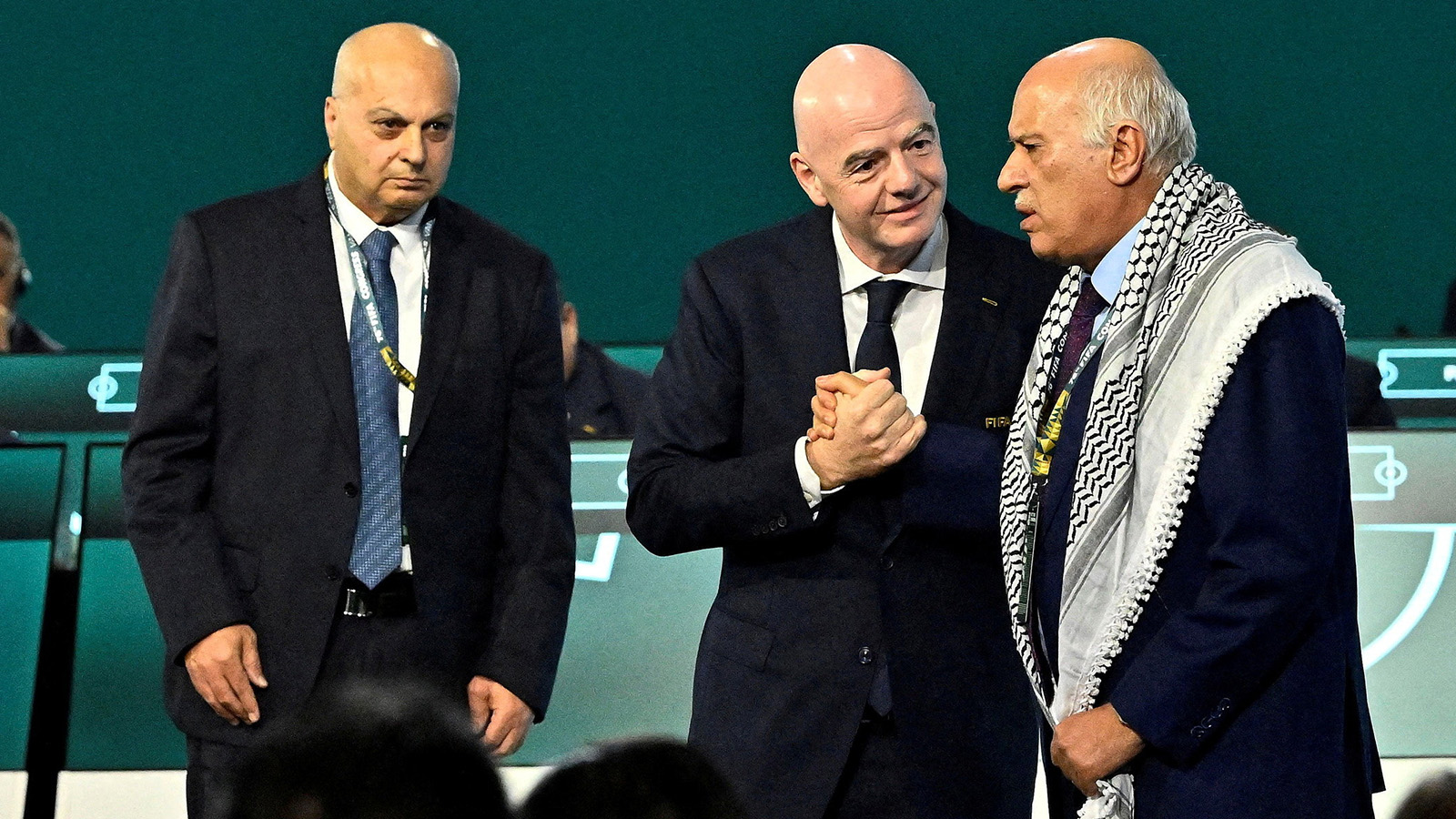 Vägrade skaka hand under FIFA-kongressen