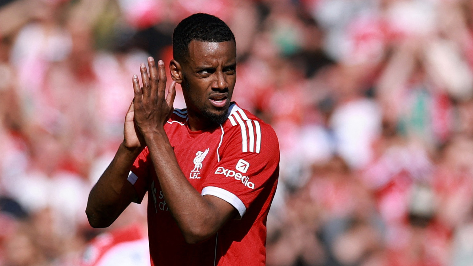JUST NU: Isak utanför Liverpools trupp