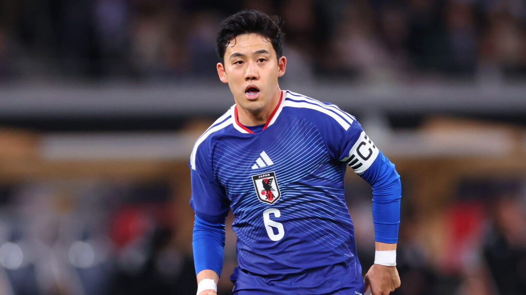 Japan National Stadium, Tokyo, Japan. 18 november 2025. Wataru Endō (JPN) under fotbollsmatchen i Kirin Challenge Cup 2025 mellan Japan och Bolivia på Japan National Stadium i Tokyo, Japan. Källa: YUTAKA/AFLO SPORT/Alamy Live News
