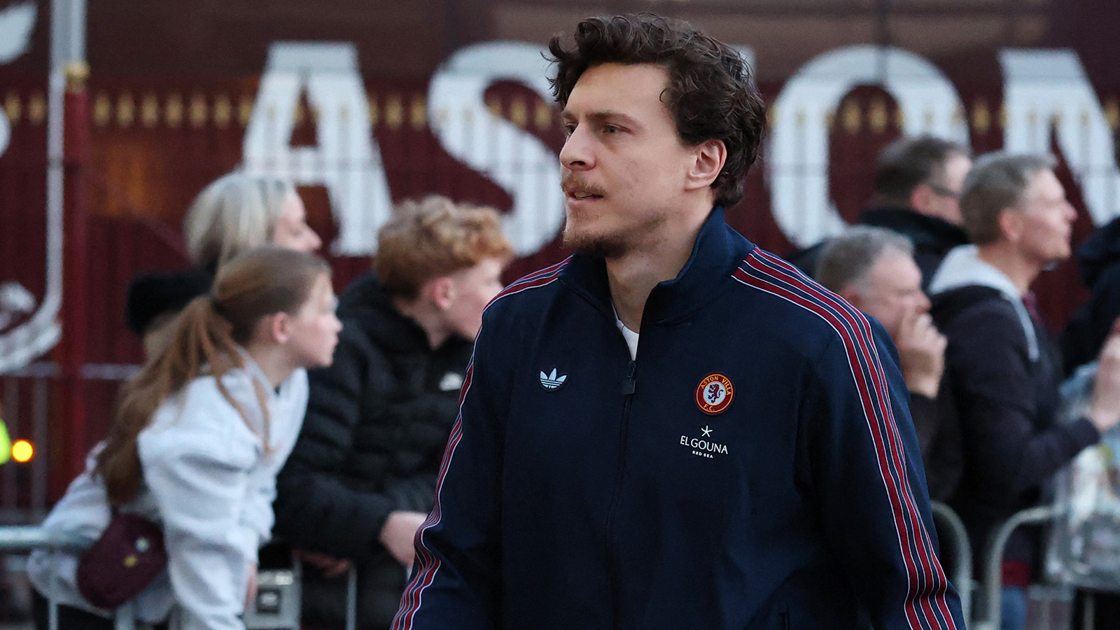 Victor Lindelöf startar i Europa League-finalen