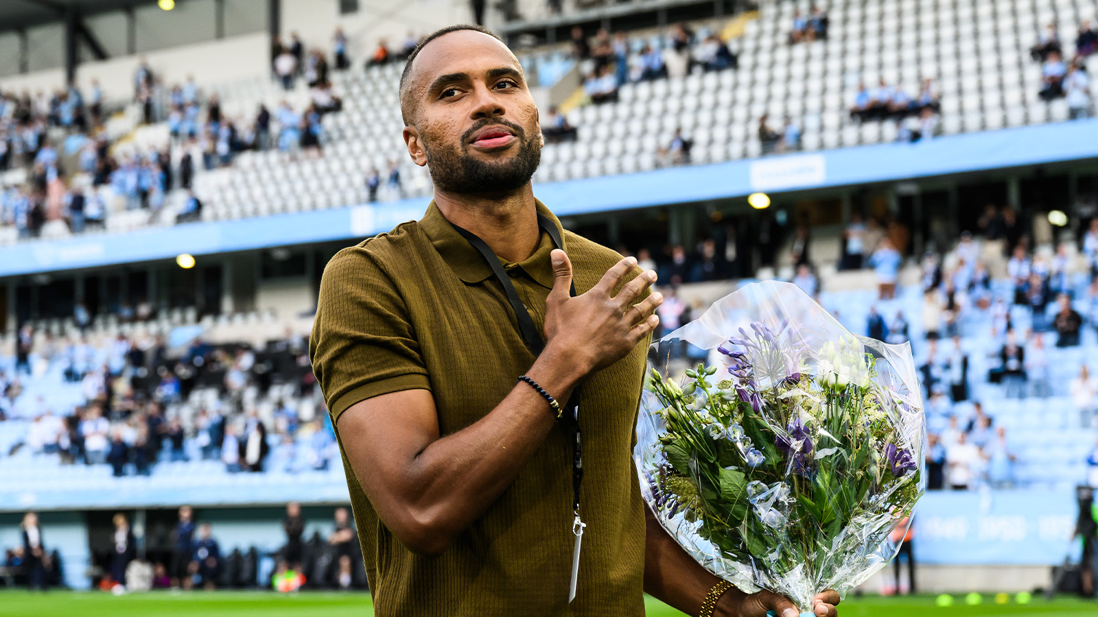 Klart: Kiese Thelin lämnar Urawa Red Diamonds