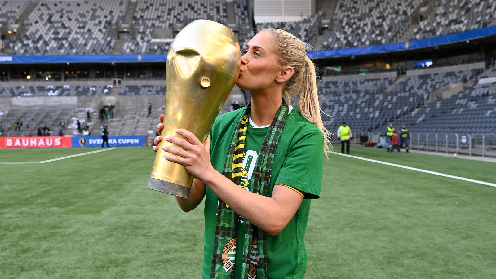 Officiellt: Hammarbys lagkapten förlänger
