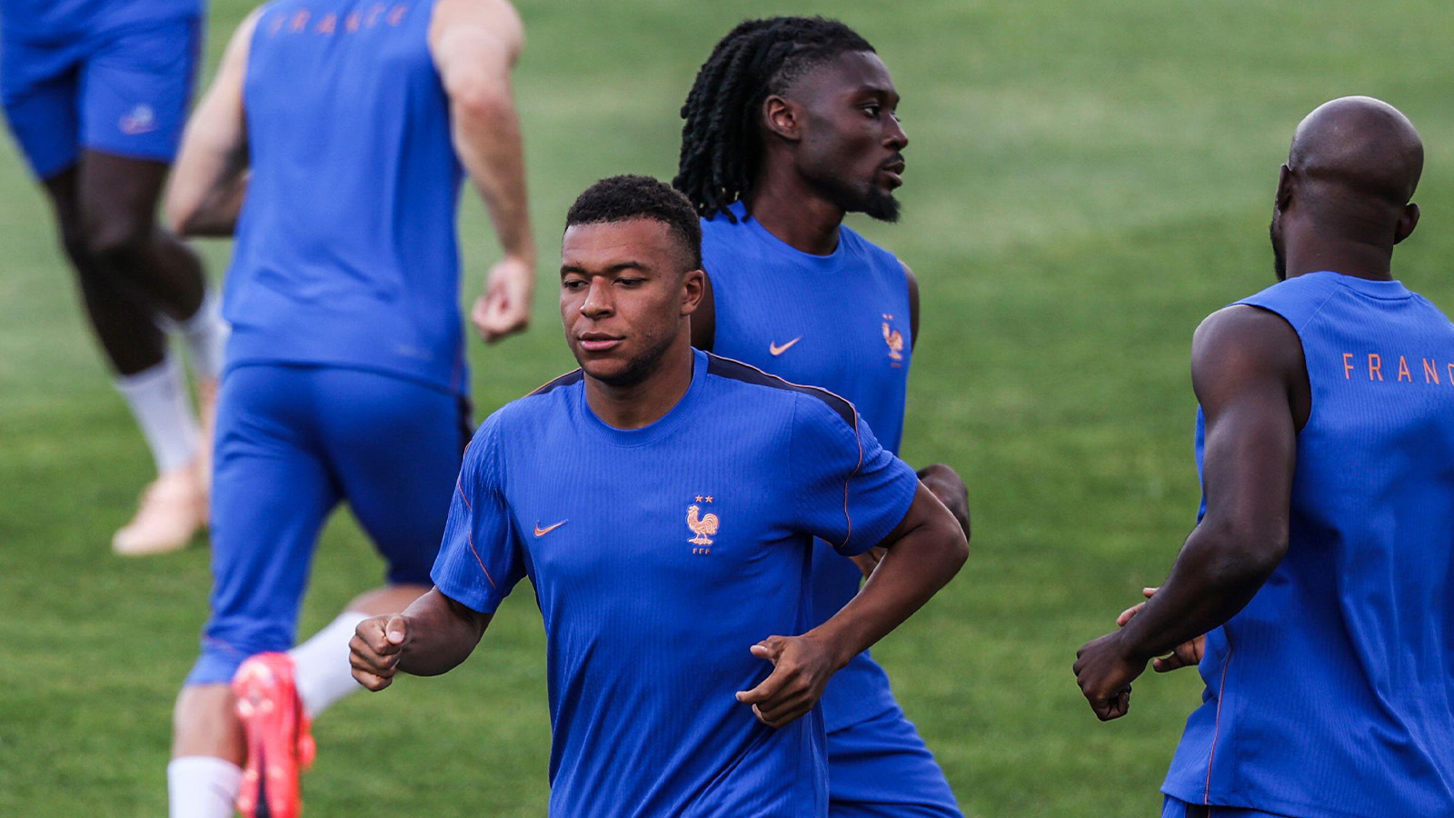 Norge – Frankrike: Truppnyheter och förväntade startelvor