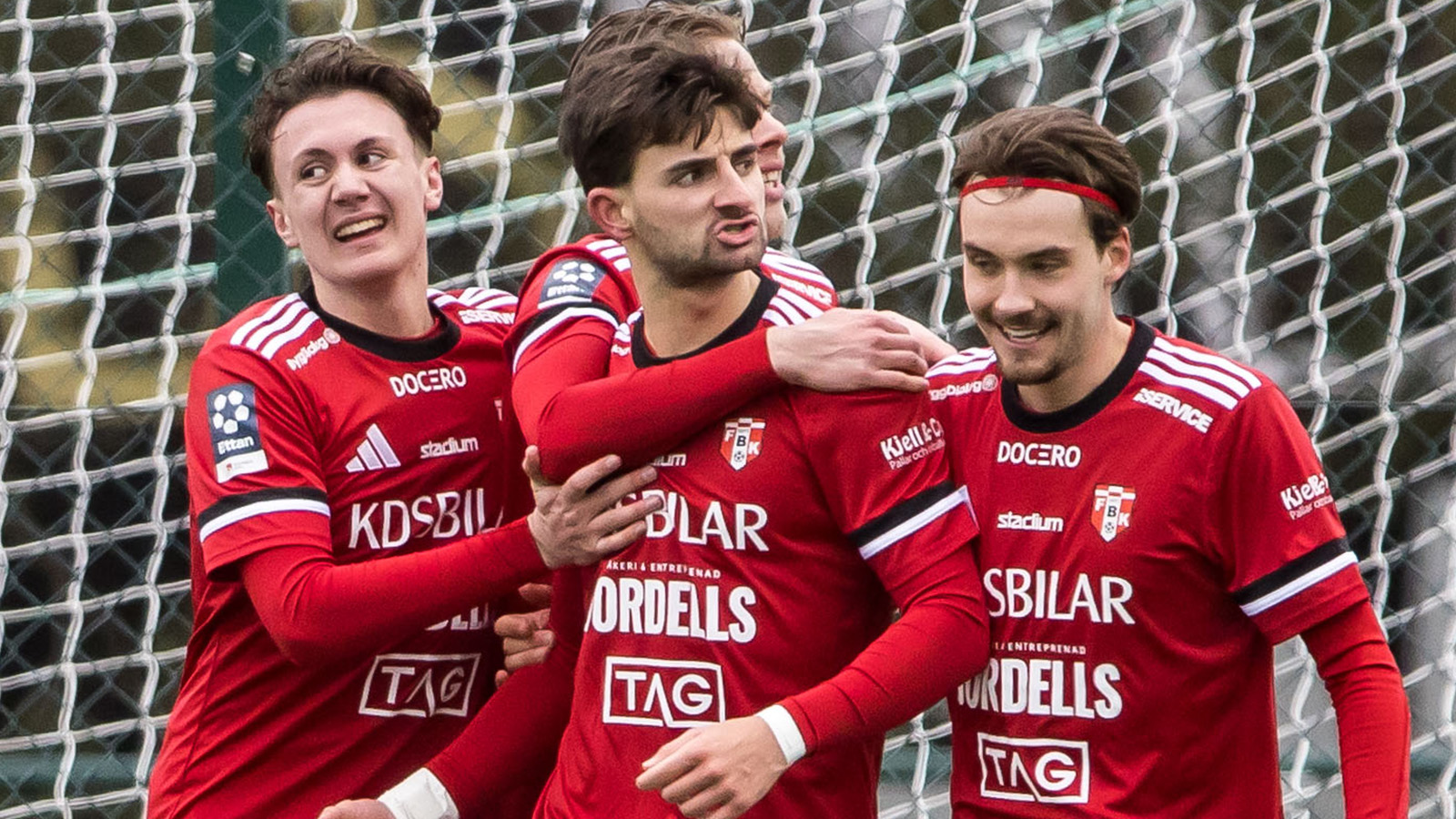 Uppgifter: Gais testar succéforwarden