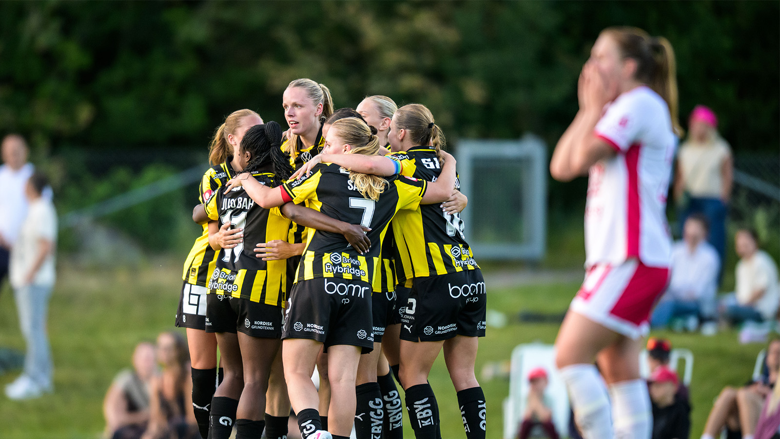 BK Häcken vann mot Uppsala – efter plankaoset