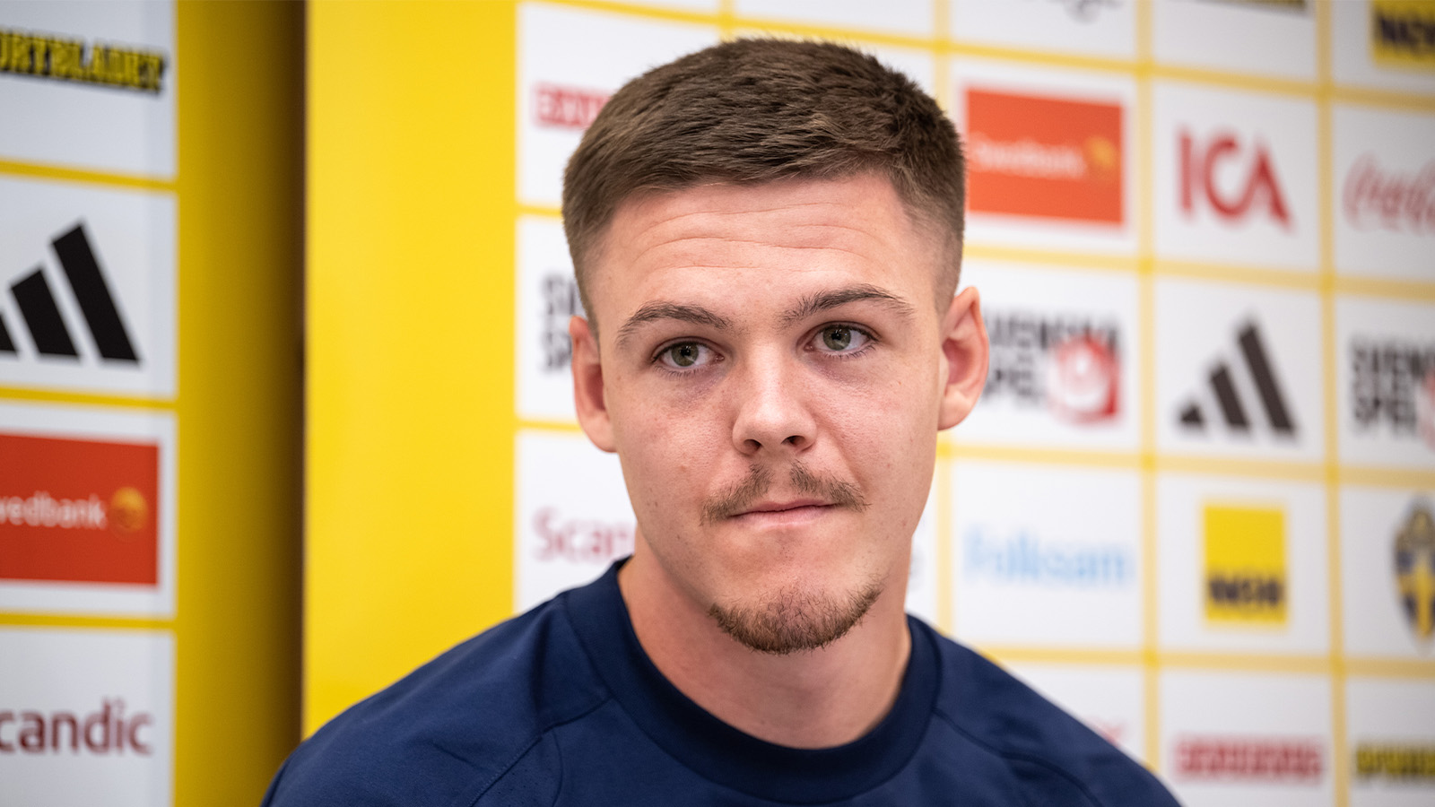 Uppgifter: Emil Holm lämnar Juventus