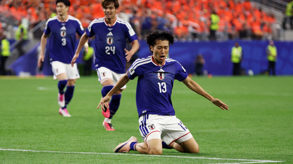 **260614 Fotboll, VM – Fotboll – FIFA World Cup 2026 – Grupp F – Nederländerna mot Japan – Dallas Stadium, Arlington, Texas, USA – 14 juni 2026. Japans Keito Nakamura firar sitt lags första mål. IMAGN IMAGES via Reuters/Tim Heitman**
