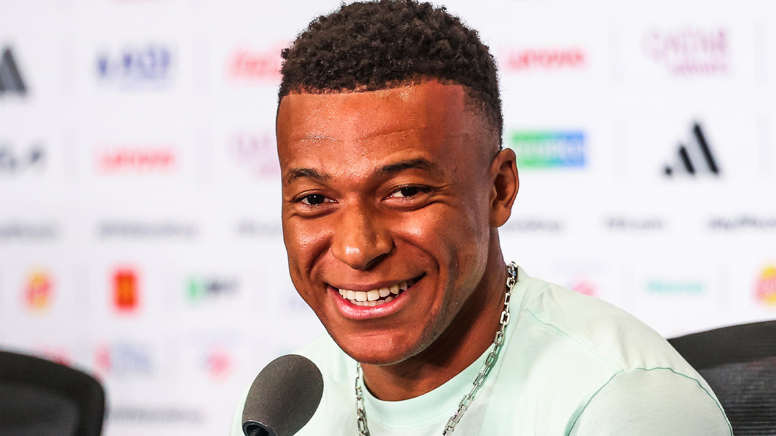 Mbappé öppen (?) för MLS-flytt – avslöjar samtal med ikonen