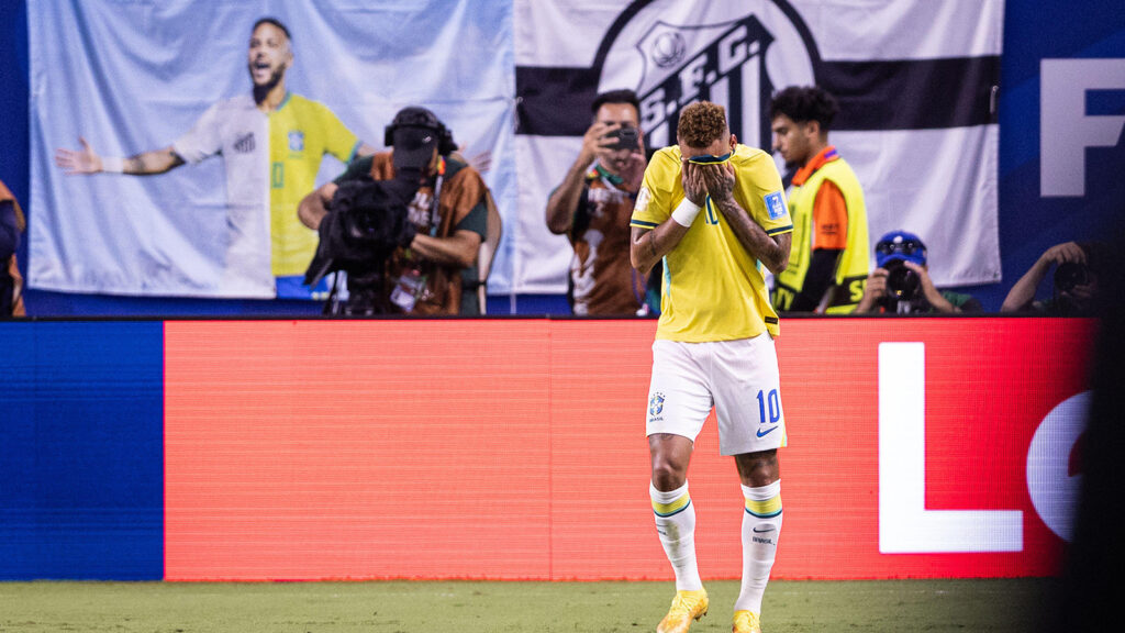 **MIAMI, FL – 24 juni 2026. Brasiliens Neymar (#10) reagerar efter segern i grupp C-matchen mellan Brasilien och Skottland i fotbolls-VM 2026 på Miami Stadium den 24 juni 2026 i Miami, USA. (Foto: Victor Monteiro/PxImages)**
